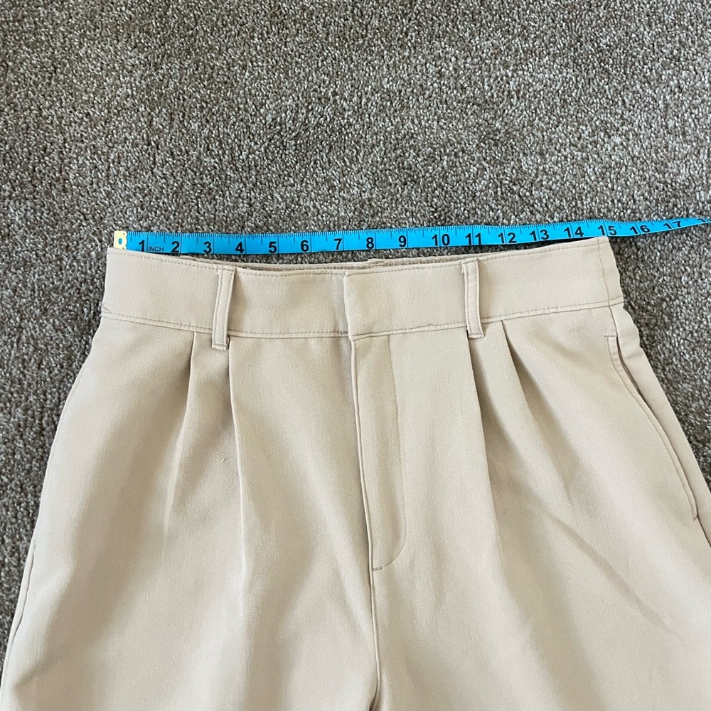 Abercrombie & Fitch Women's Wide Leg Trousers in Beige - Picture 5 of 11